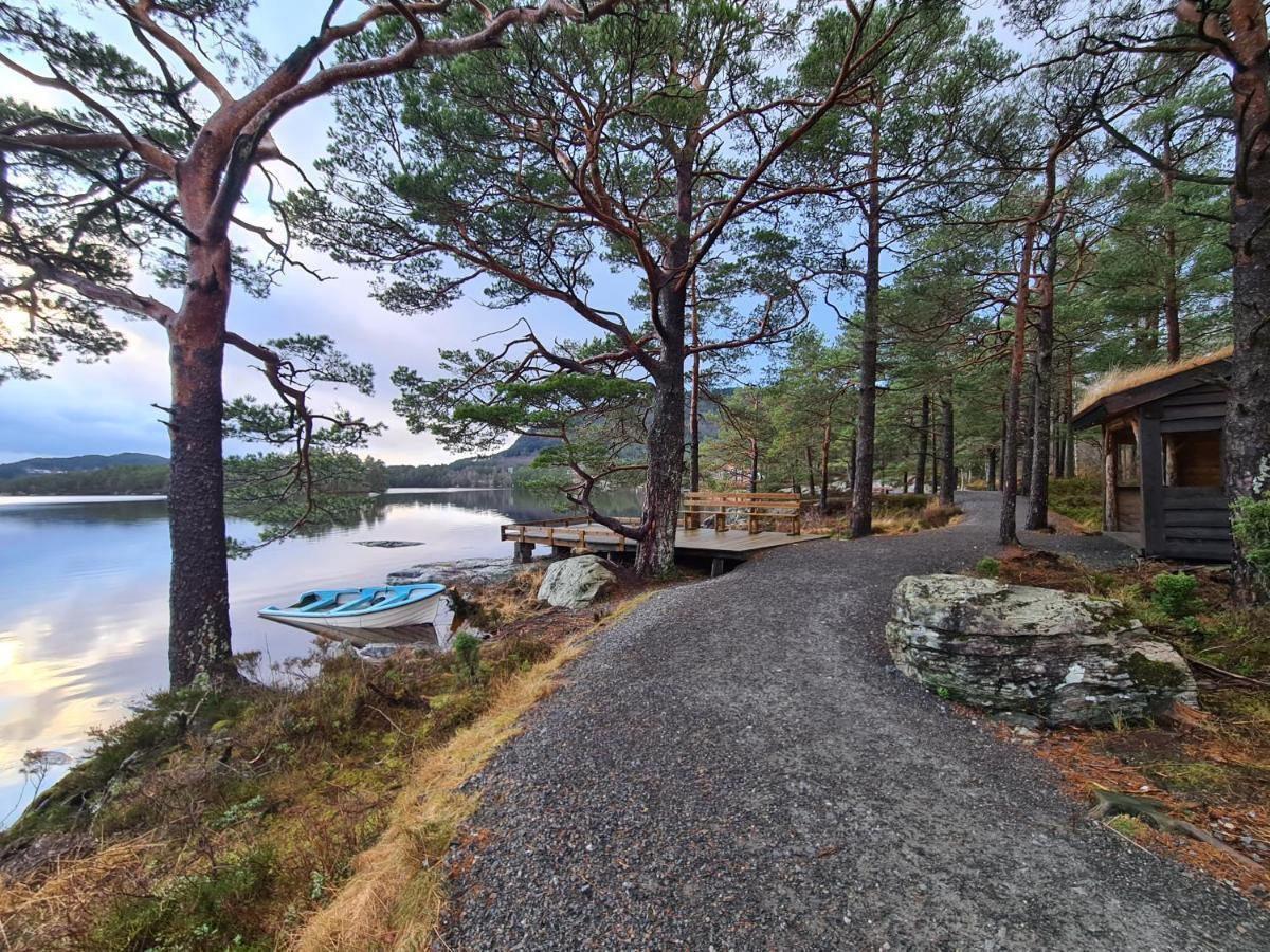Husnes Sentrum Hotell エクステリア 写真
