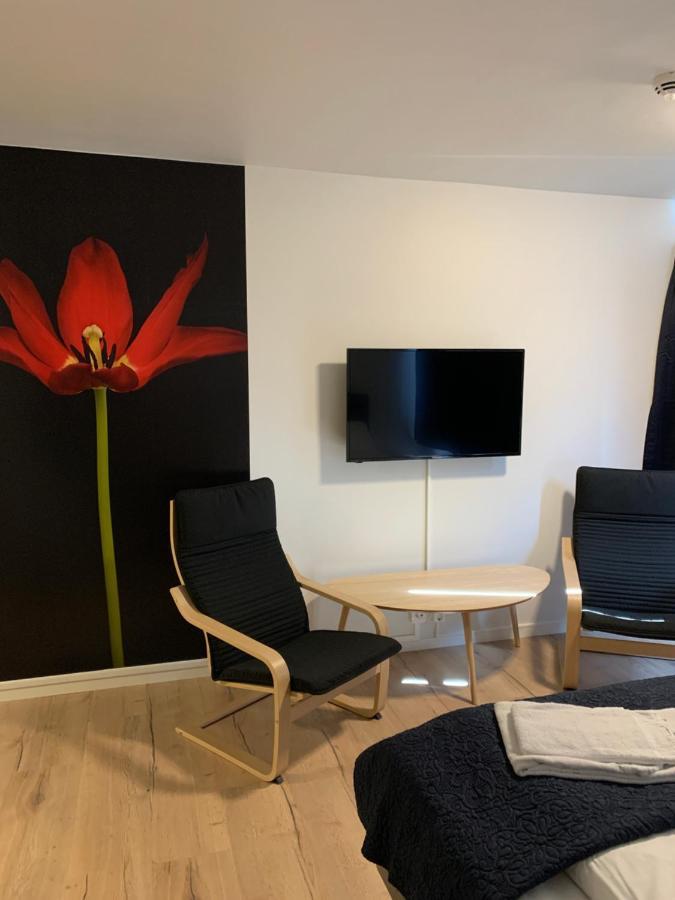 Husnes Sentrum Hotell エクステリア 写真