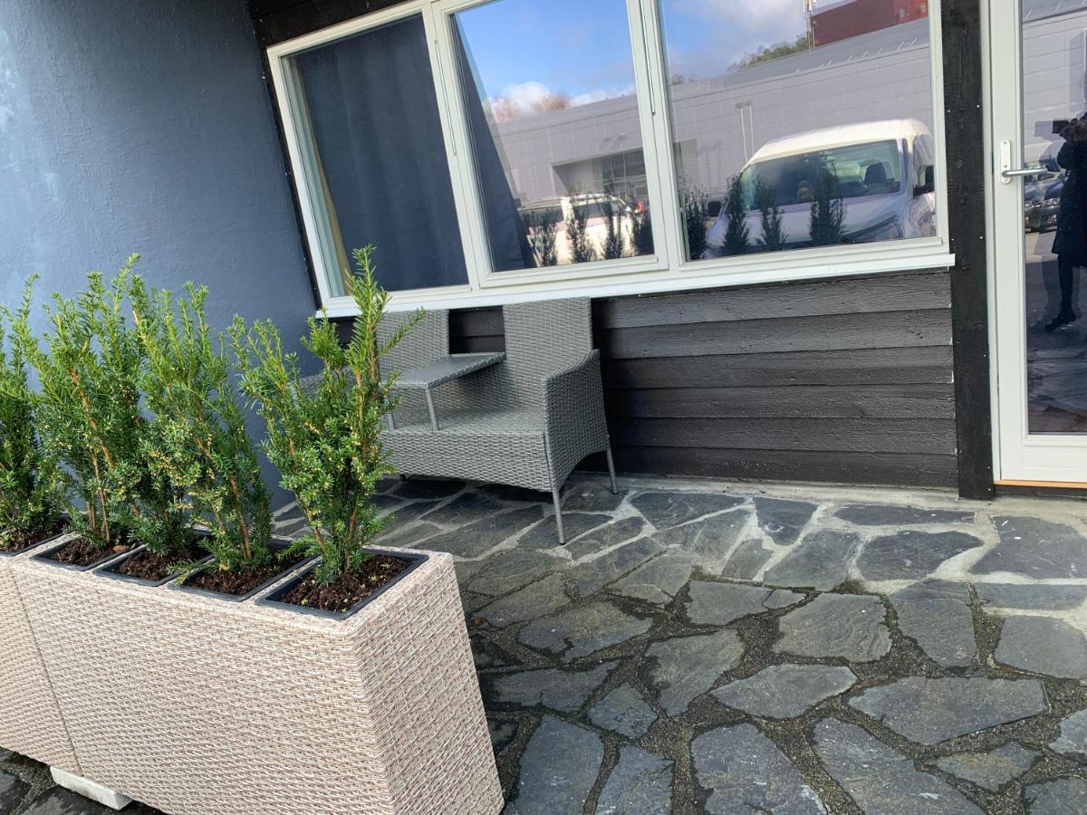 Husnes Sentrum Hotell エクステリア 写真