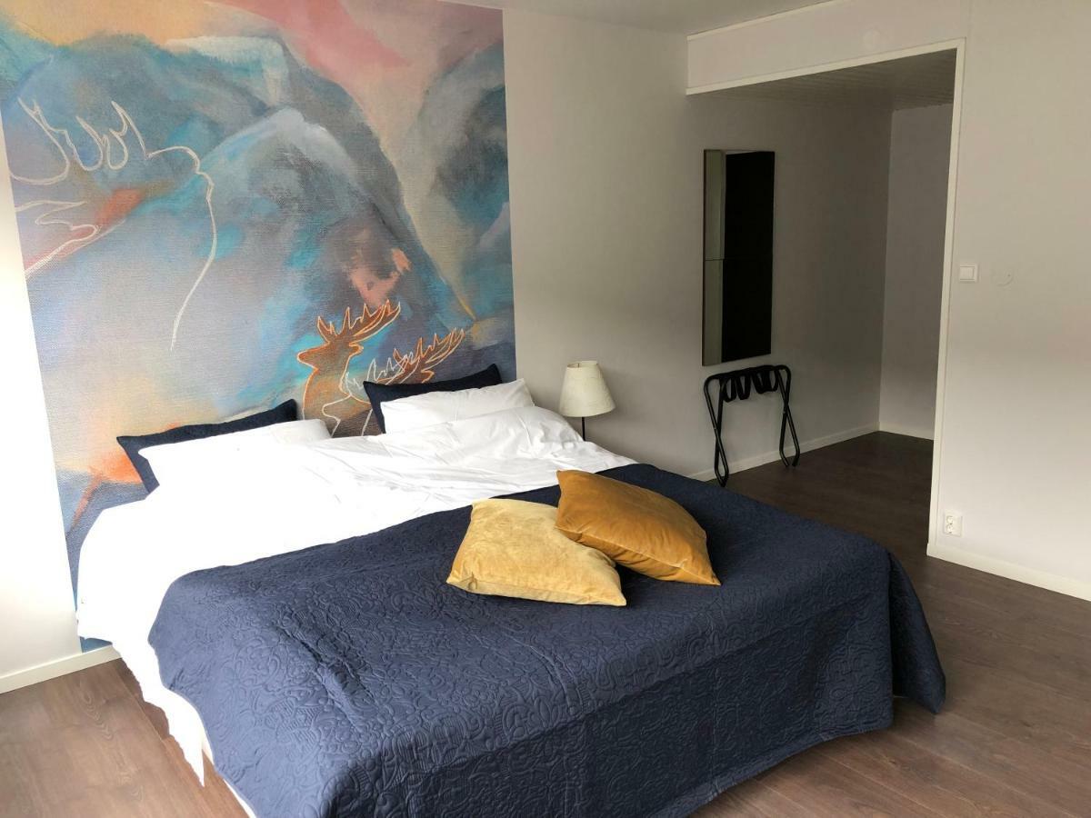 Husnes Sentrum Hotell エクステリア 写真