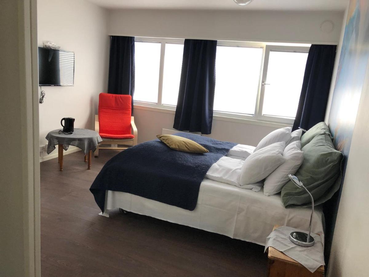 Husnes Sentrum Hotell エクステリア 写真