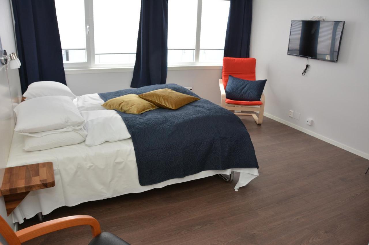 Husnes Sentrum Hotell エクステリア 写真